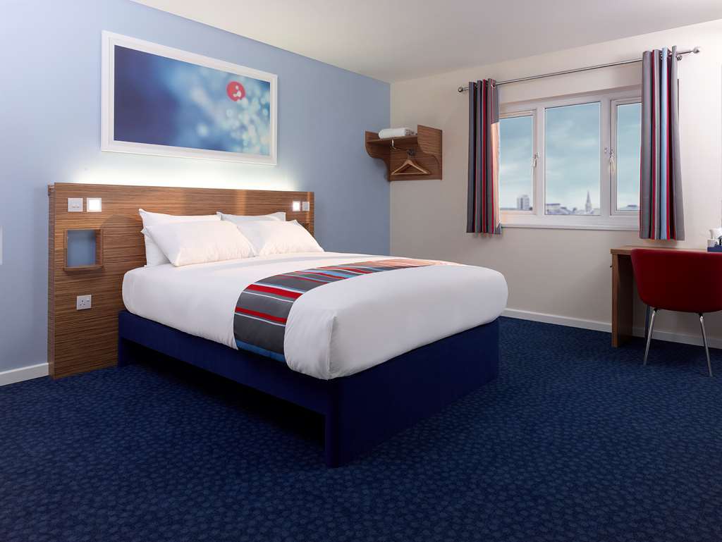 Travelodge York Hull Road الغرفة الصورة